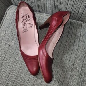 Fluevog Teapot Oolong Pumps